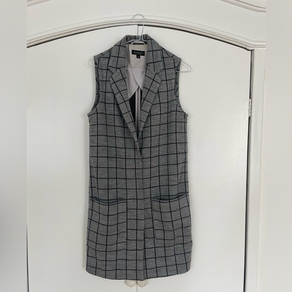 Topshop Black and Gray Checkered Vest ladies size 4 - Picture 1 of 6